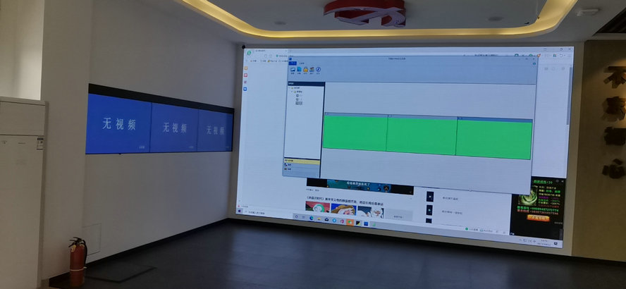 杭州街道辦55寸3.5mm1X3拼接配合軟件，IPAD投屏